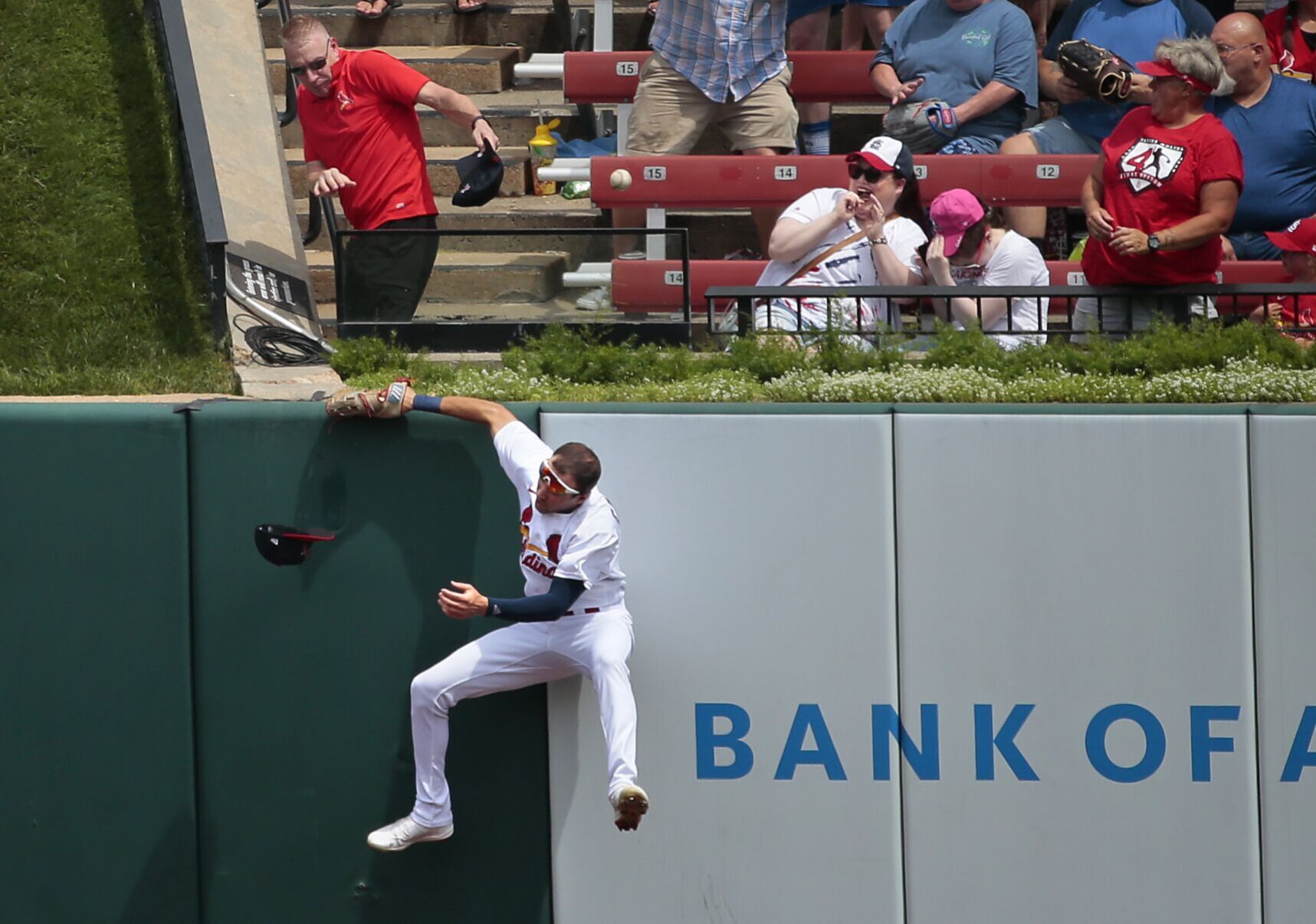 Cardinals, Brewers at Busch